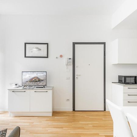 Easylife - Stile E Comfort A Due Passi Da Centrale Milan Luaran gambar