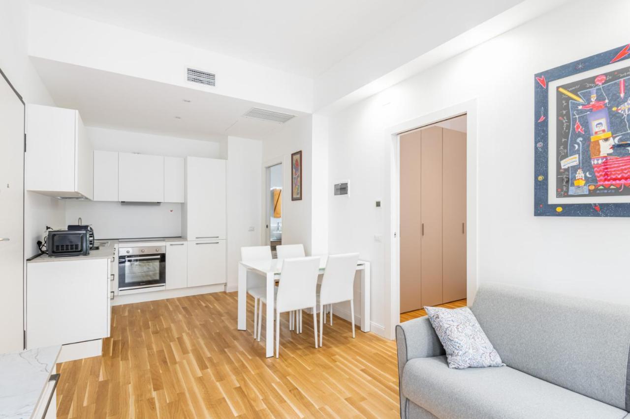 Easylife - Stile E Comfort A Due Passi Da Centrale Milan Luaran gambar